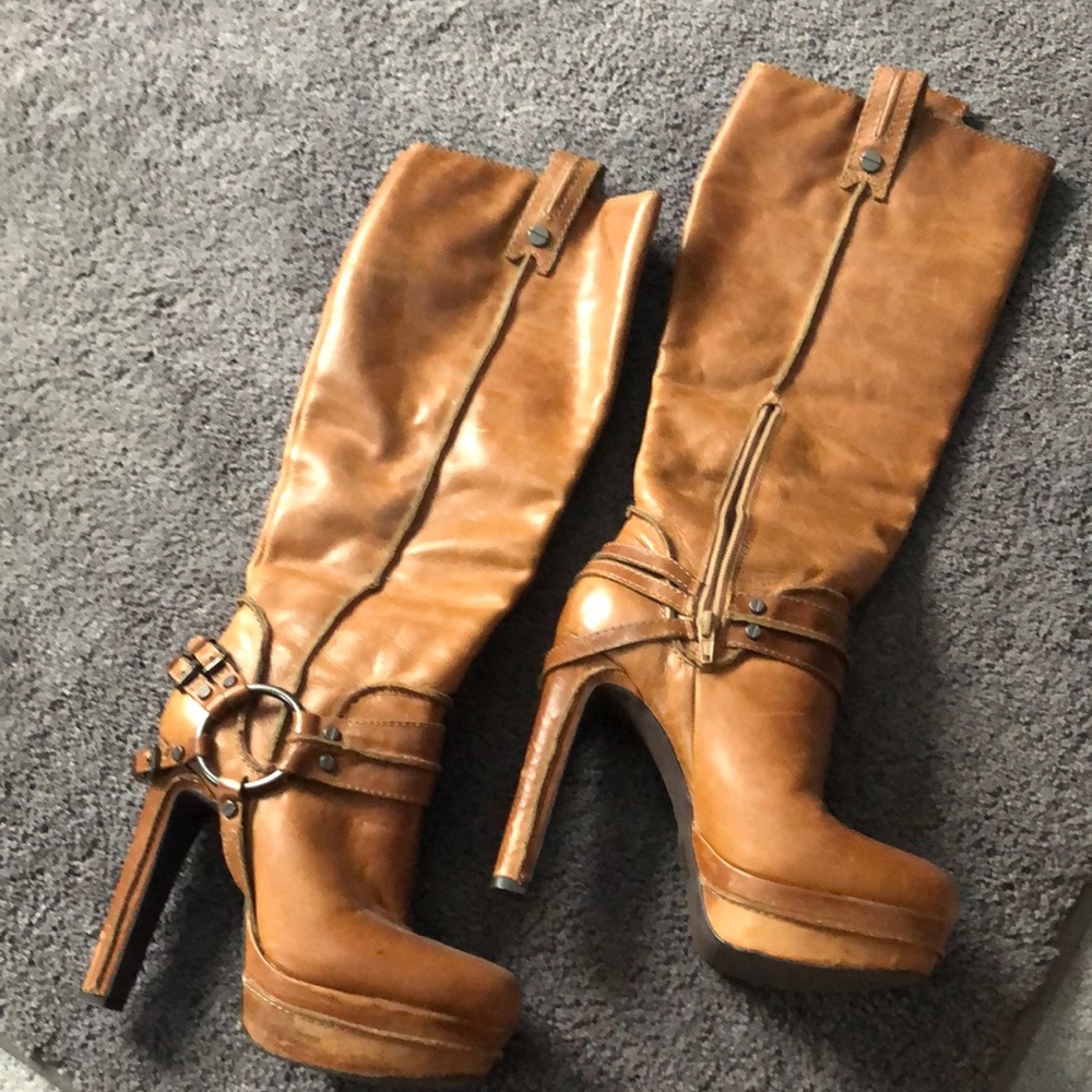 Jessica Simpson leather boots